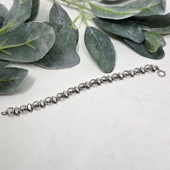 VAN DELL Vintage Sterling Silver Rhinestone Bracelet 12.71 Grams - Picture 3 of 7